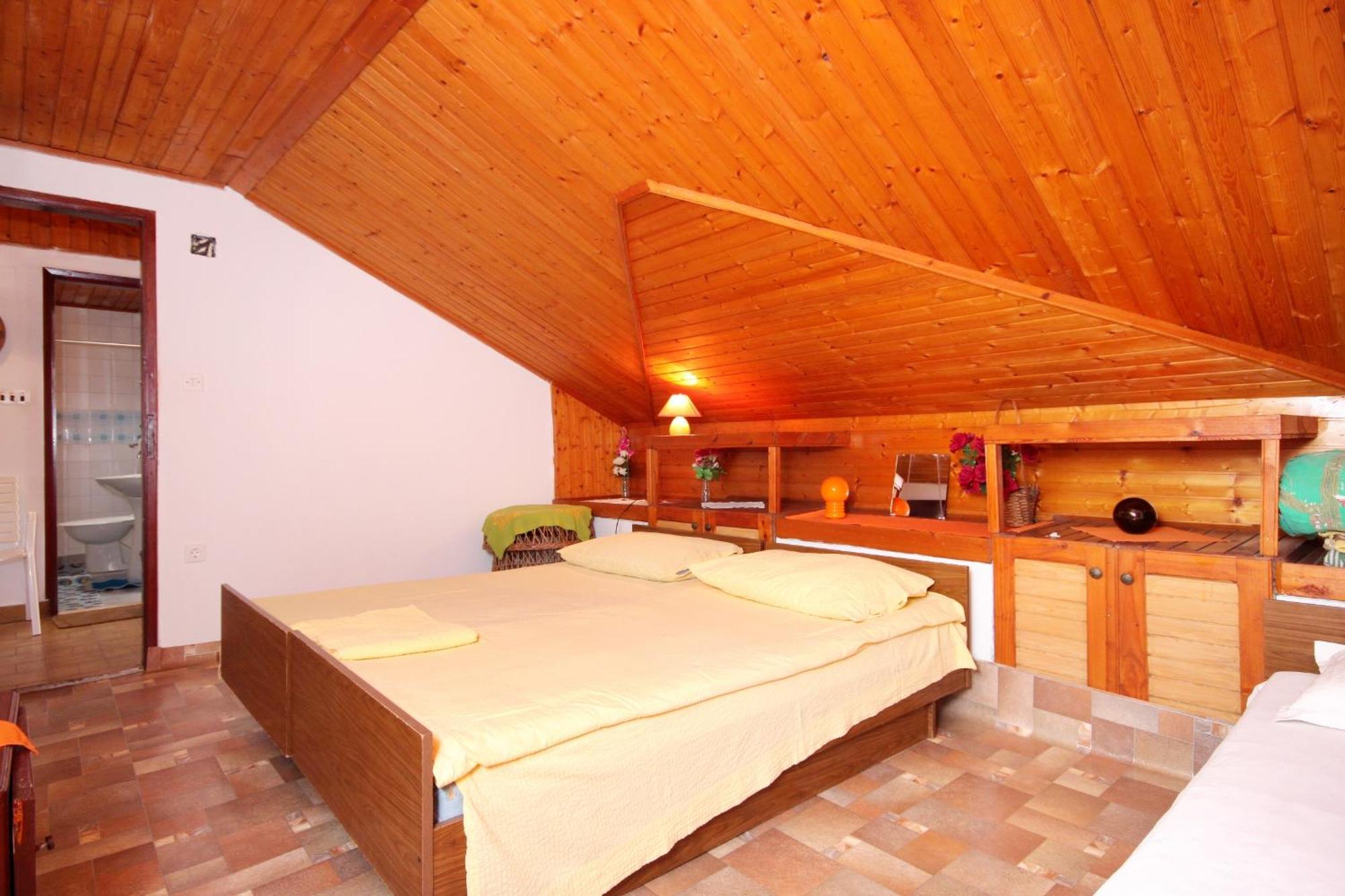 Apartments With A Parking Space Prigradica, Korcula - 193 Blato  Room photo