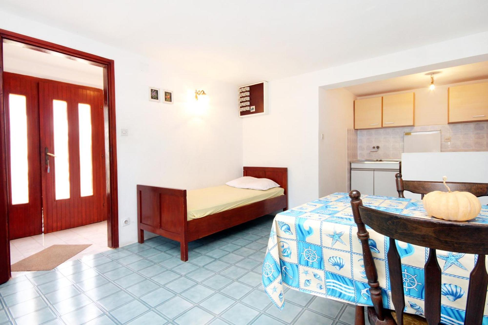 Apartments With A Parking Space Prigradica, Korcula - 193 Blato  Room photo